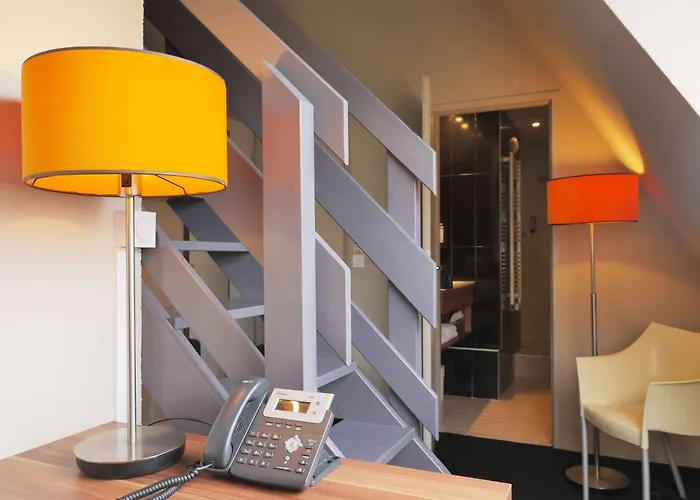 Western Atrium Hotell