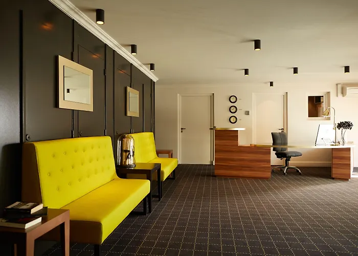 Western Atrium Hotell