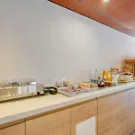 Western Atrium Hotel 4*
