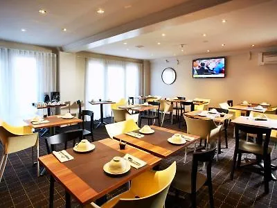 Western Atrium 4* Valence (Drome)