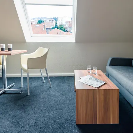 Atrium Valence Hotel 4*
