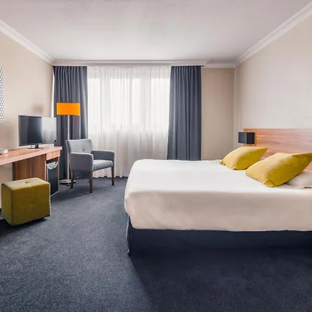 Atrium Valence Hotel
