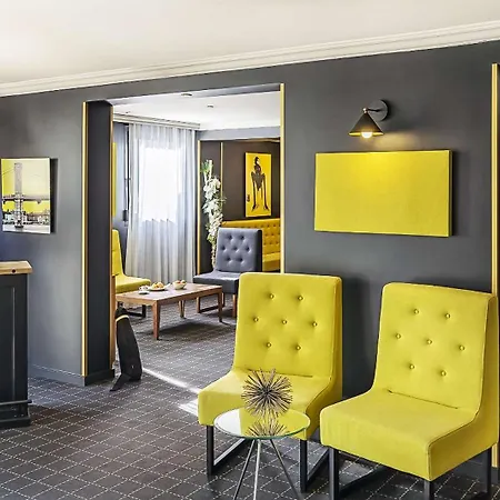 Atrium Valence Hotel