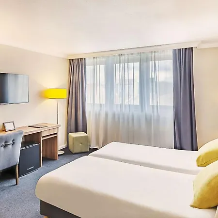 Atrium Valence Hotel 4*