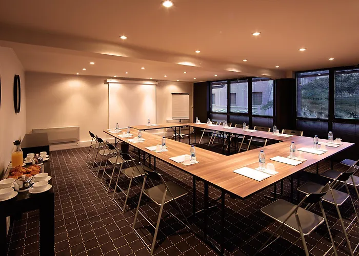 Western Atrium Valence (Drome)