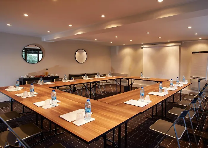 Western Atrium 4* Valence (Drome)